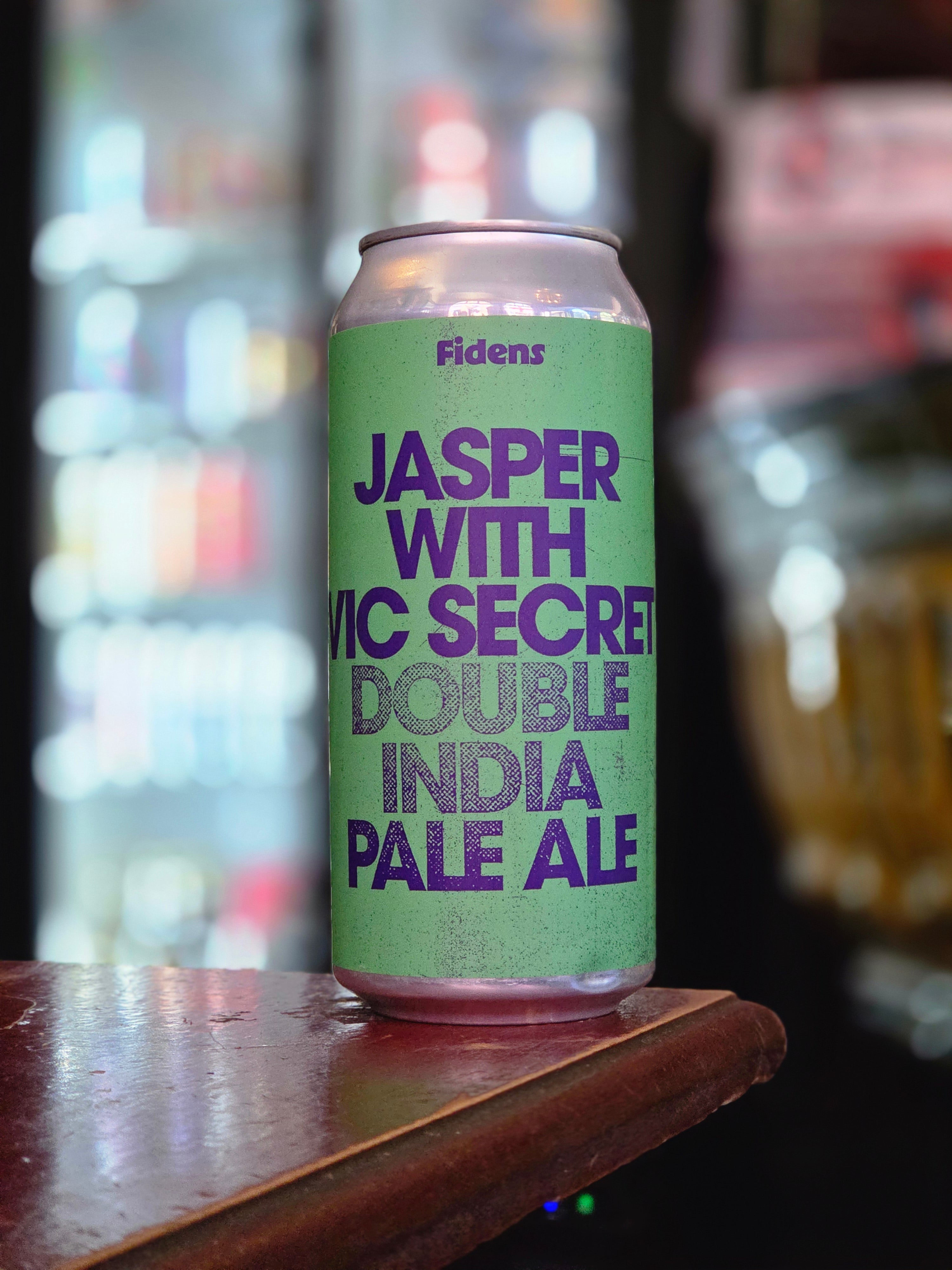 Jasper with Vic Secret